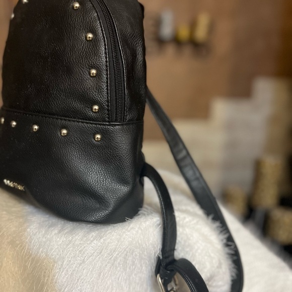 EUC- SUPER CUTE NINE WEST BLACK BACKPACK WITH SILVER STUDS - Picture 3 of 11